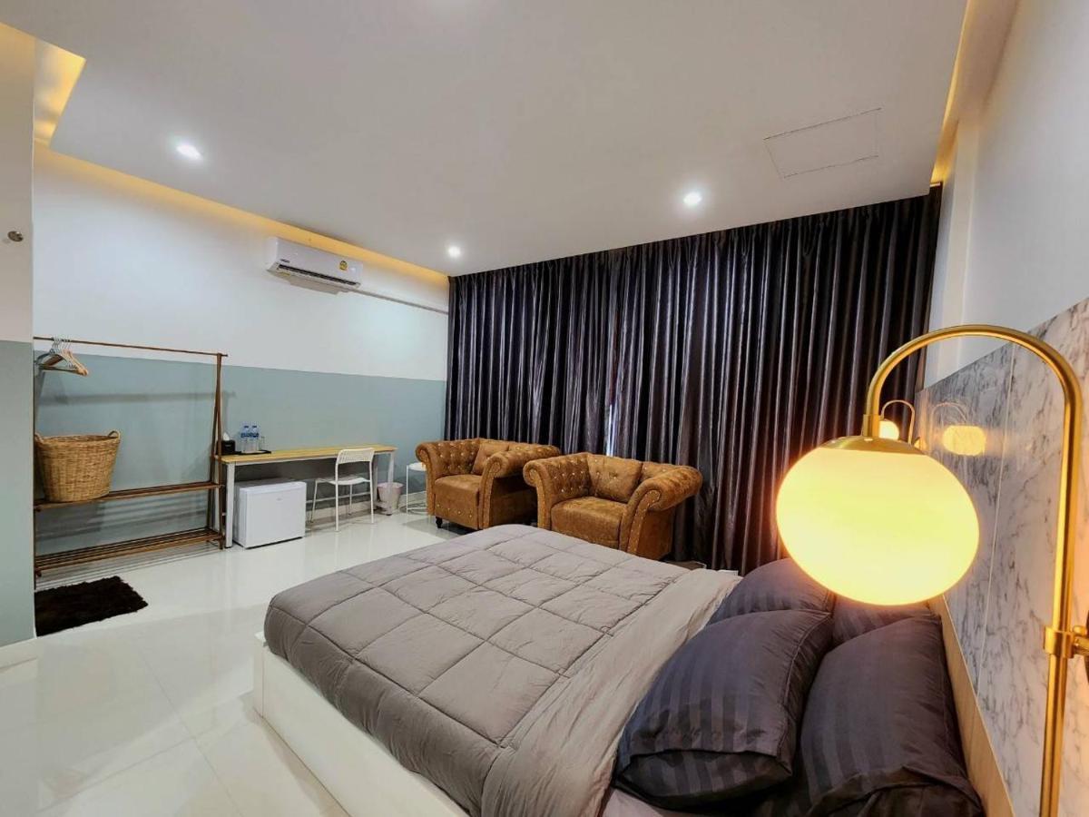 Pphouse Boutique House Phuket Town Hotell Ban Bang Khu  Eksteriør bilde