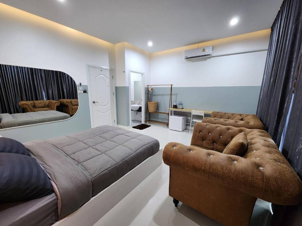 Pphouse Boutique House Phuket Town Hotell Ban Bang Khu  Eksteriør bilde