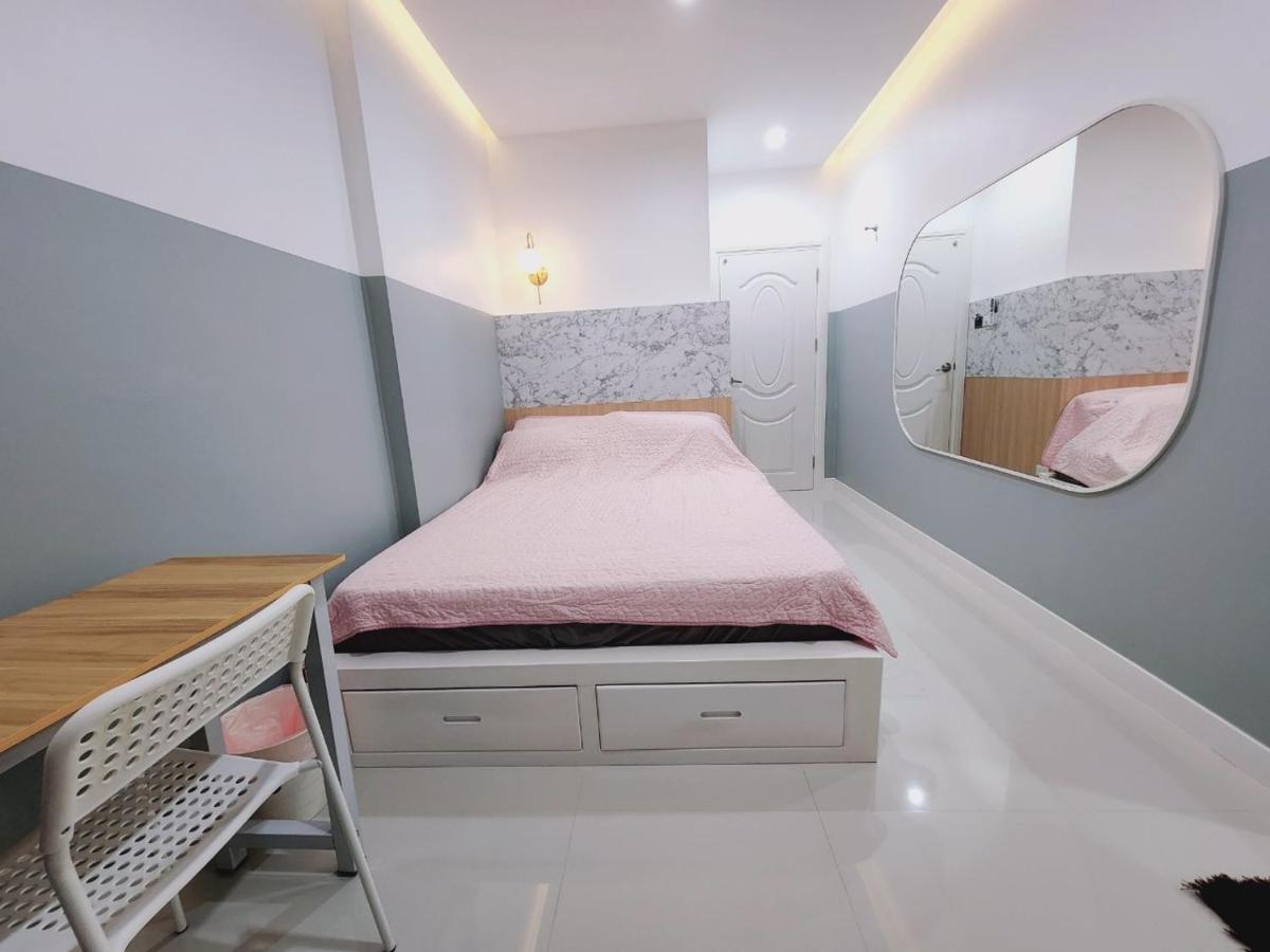 Pphouse Boutique House Phuket Town Hotell Ban Bang Khu  Eksteriør bilde