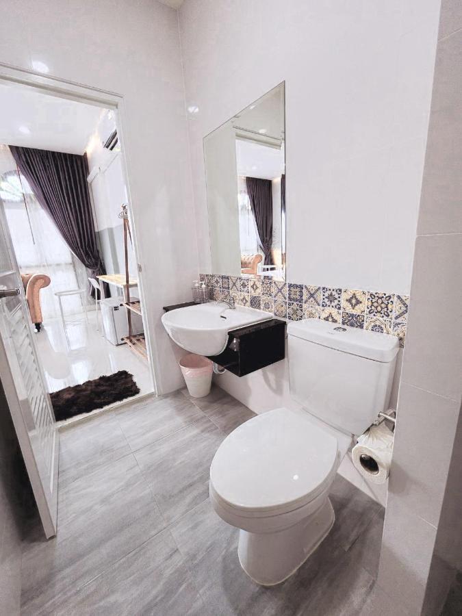 Pphouse Boutique House Phuket Town Hotell Ban Bang Khu  Eksteriør bilde